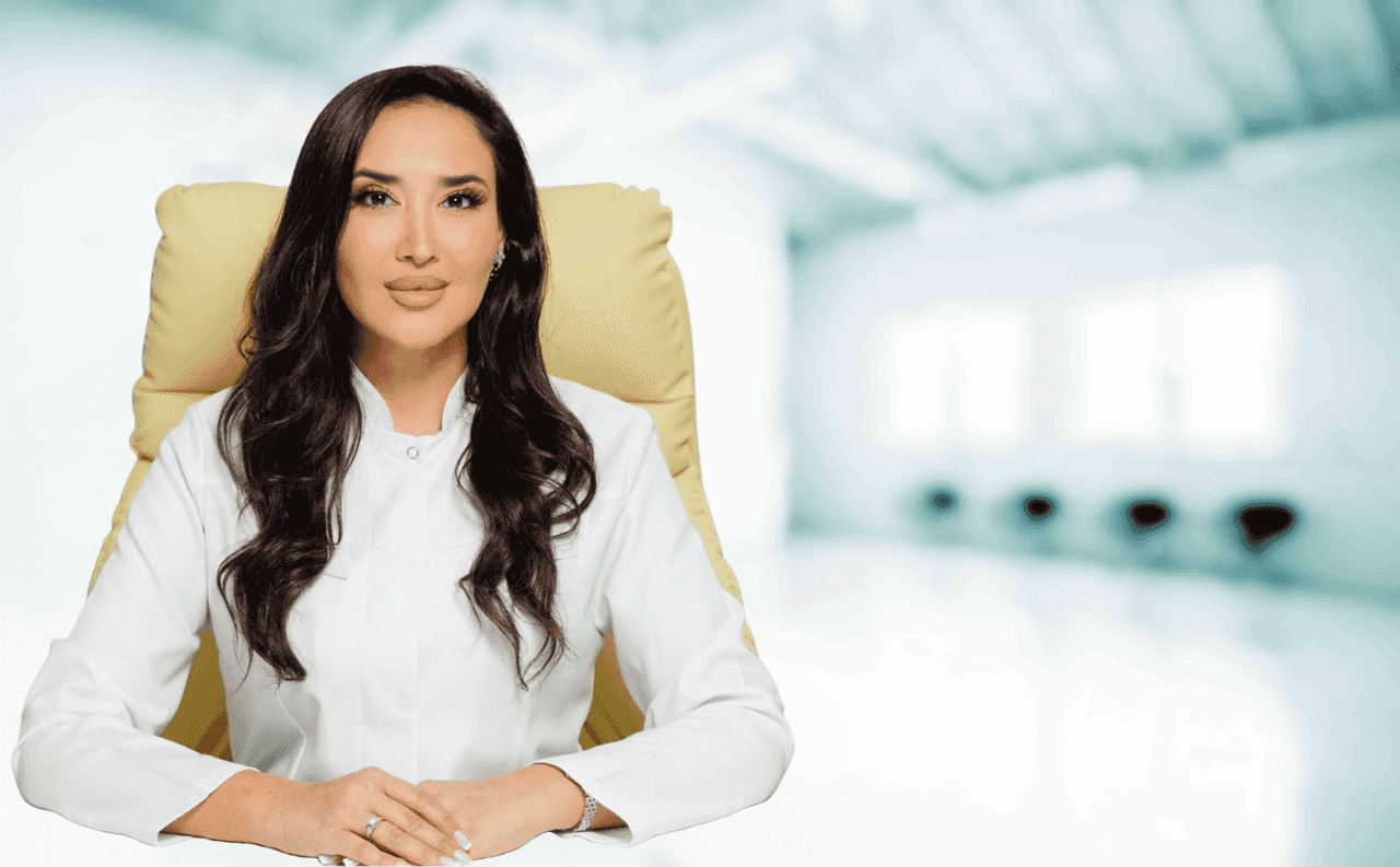 Dermatoloq Şeyla Cəfərova qəbul otağında